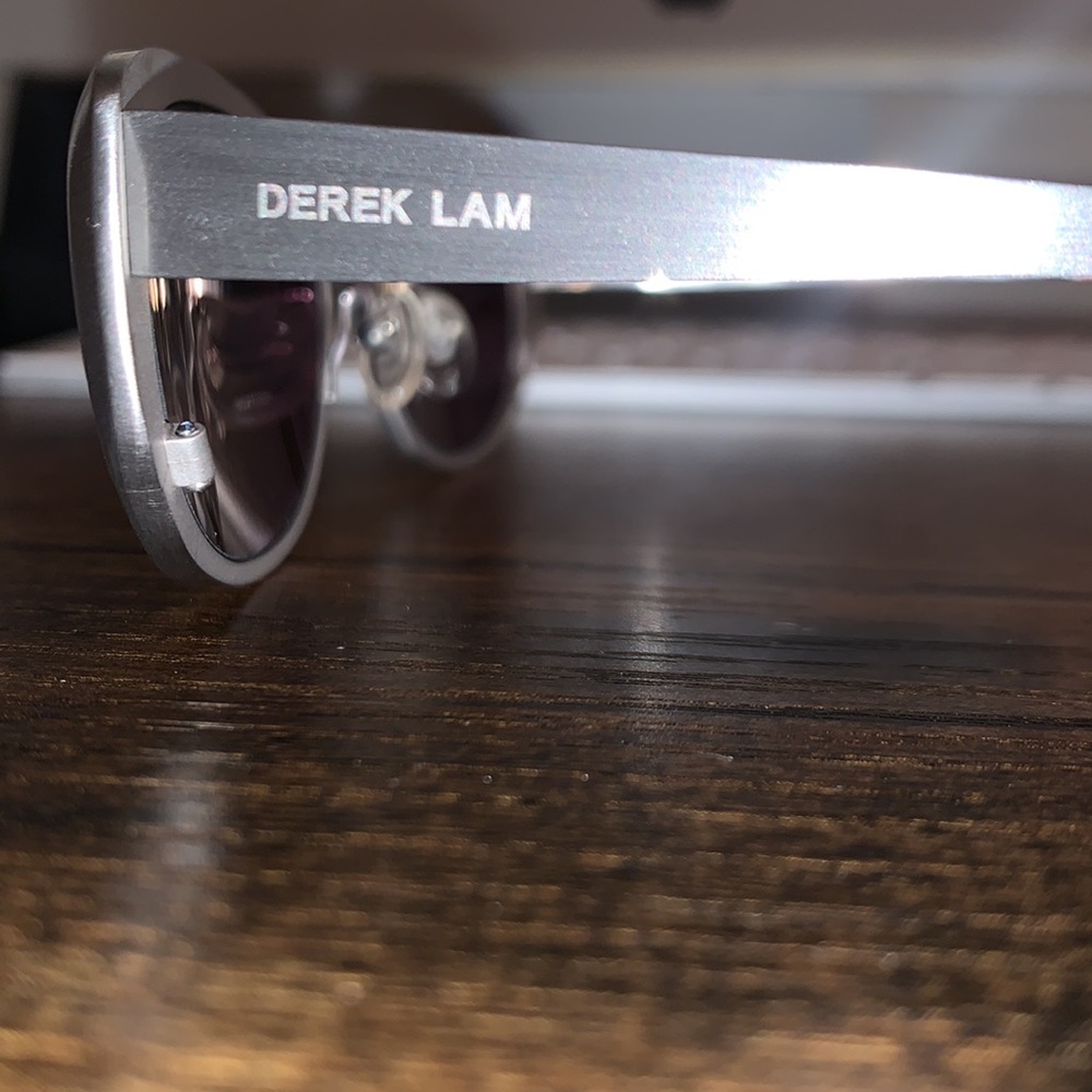 Mint Condition Derek Lam Veronica Sunglasses - image 5